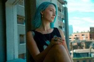 🌊 En islas extremas (2024): Un viaje de autodescubrimiento en los confines de Escocia 🏞️🛶