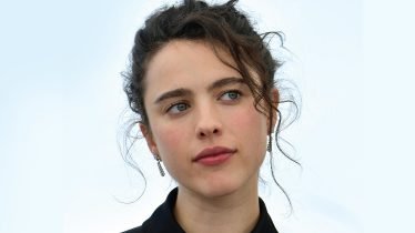Biografía de Margaret Qualley: El alma libre de Hollywood que baila entre sueños y realidades