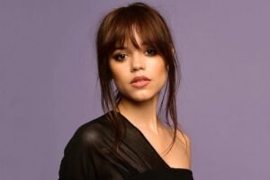 Jenna Ortega: La reina del suspenso con mirada de acero y corazón de fuego 🖤🔥
