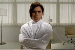 🌀 Sr. Nadie (2009): Todas las vidas que podrías vivir… y la belleza de no saber 🧠💫