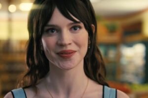 😱 Compañera perfecta (2025): Cuando el amor y la tecnología colisionan en un thriller inesperado 🤖❤️