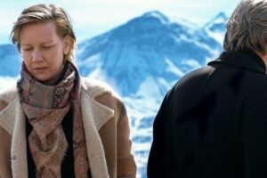 🌫️ Anatomía de una caída (2023): Cuando la verdad se descompone en mil versiones ⚖️🩸