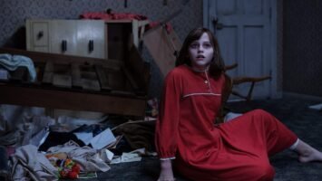 👻 El Conjuro 2 (2016): El regreso del miedo con uno de los casos más aterradores 🕯️🎥