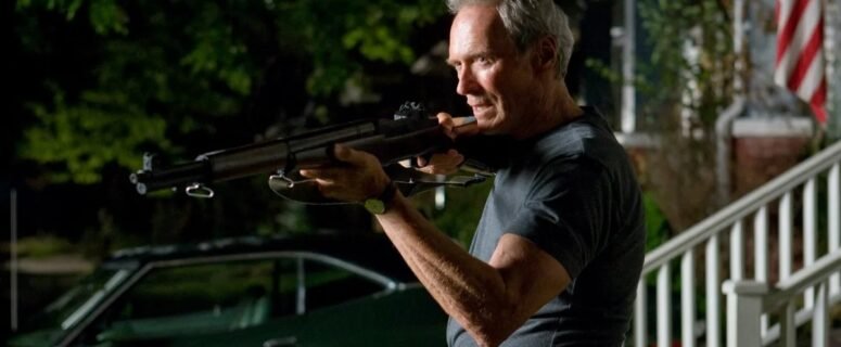 🚘 Gran Torino (2008): Cuando un corazón endurecido se abre al final del camino 🖤🛠️