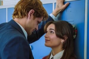 🔥 Mala influencia (2025): Cuando el amor y el peligro se entrelazan en un thriller juvenil imperdible 💔🕵️‍♂️