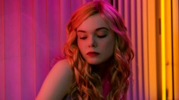 Imagen promocional de El demonio neón (2016)